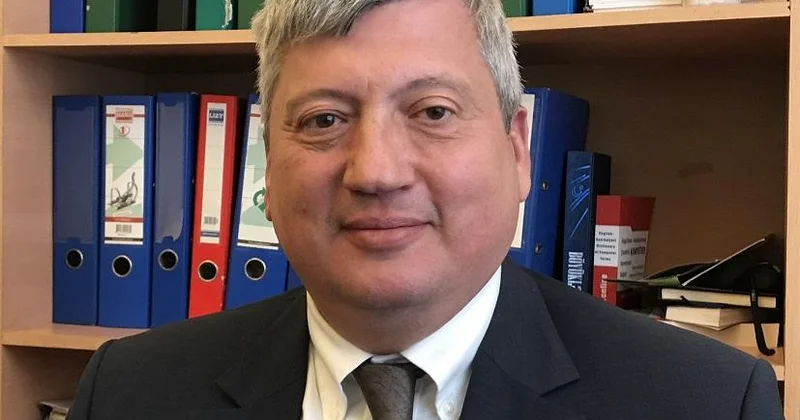 “BİZİ “SINDIRMAQ” CƏHDLƏRİ BOŞ VAXT İTKİSİDİR” “Moskvanın düşməni olmaq təhlükəli, dostu olmaq isə...”