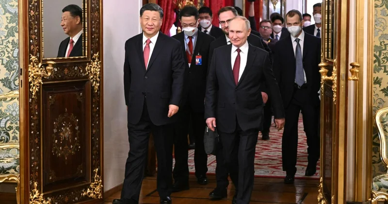 Çin lideri Kremldə Putinlə görüşdü