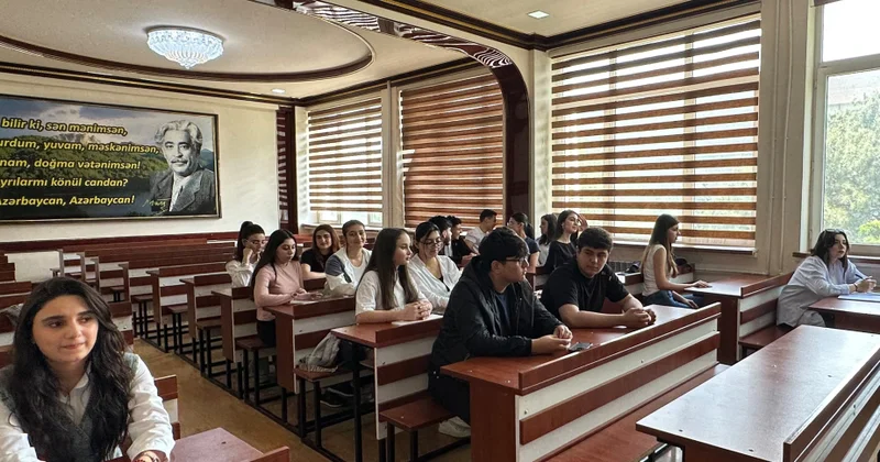 BDU tələbələri QİÇS lə mübarizə tədbirləri haqqında məlumatlandırılıb