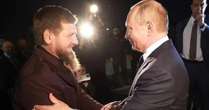 Putin Kadırovun istefa istəyinə belə cavab verdi