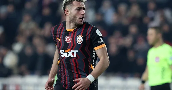 “Qalatasaray” onunla razılaşdı maaşı artacaq