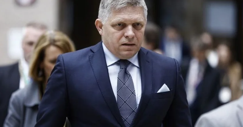 Фицо нашел способ добраться до Москвы