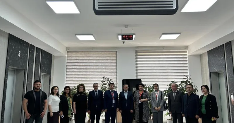 Özbəkistanlı alim BDU tələbələrinə mühazirə oxuyub