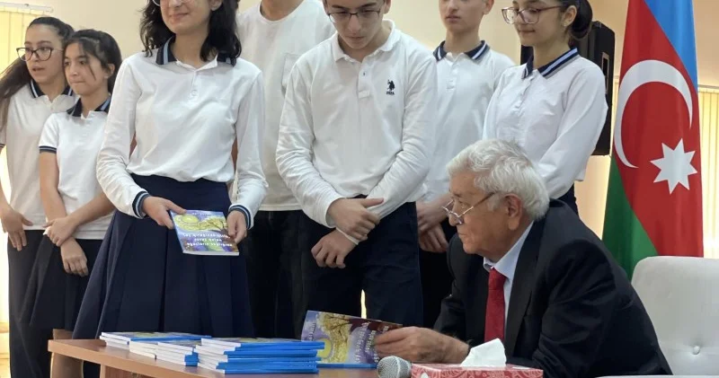 Millət vəkili, yazıçı Aqil Abbasla görüş keçirilib FOTOLAR