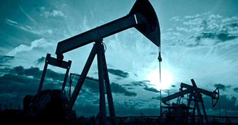 Нефть ускоряет рост