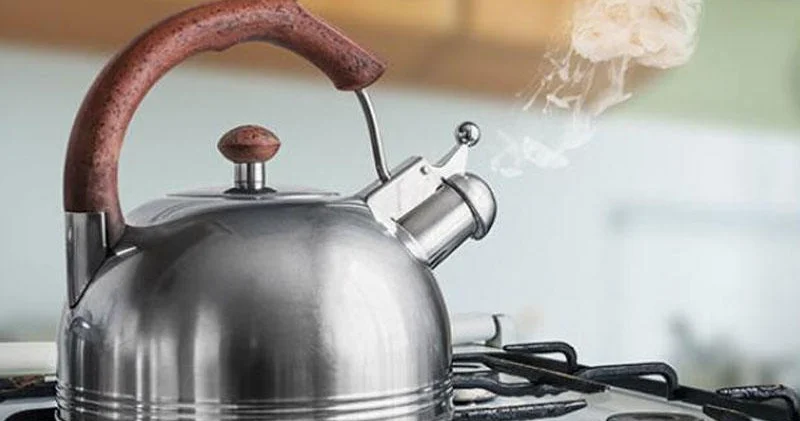 Suyu dəfələrlə qaynatmaq sağlamlıq üçün təhlükəlidir?