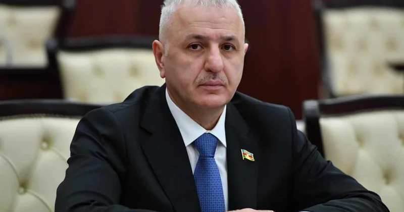 Ölkələrin uğuru müstəqil siyasi iradədən daha çox asılıdır