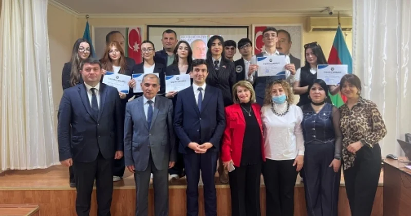 Kollecdə tədbir: Ulu Öndər Heydər Əliyev Konstitusiyamızın memarıdır