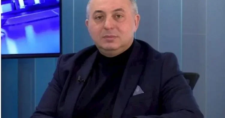 Azərbaycan atıcı silahlar üzrə ixtisaslaşmış müdafiə sənayesi kompleksinə malikdir Hərbi ekspert