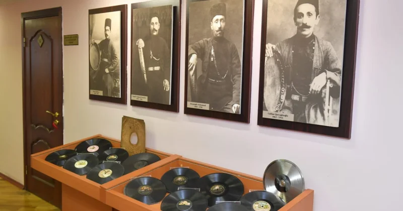 Bu arxivdə ən nadir səs yazıları saxlanılır FOTOLAR