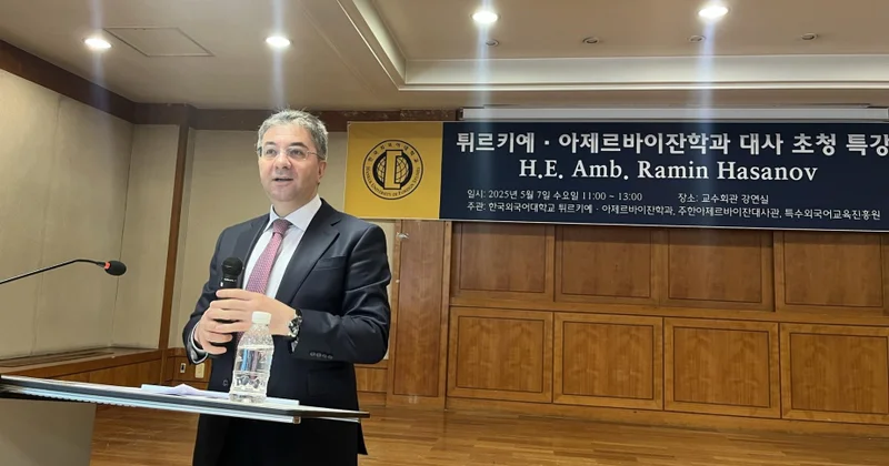 Cənubi Koreya universitetində Ümummilli Lider Heydər Əliyevin siyasi irsinə dair mühazirə dinlənilib