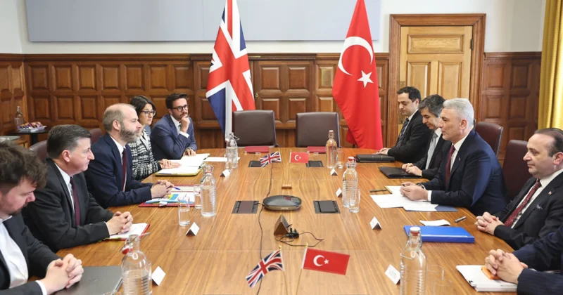 Britaniya və Türkiyə azad ticarət sazişinin yenilənməsi ilə bağlı danışıqlara başlayır