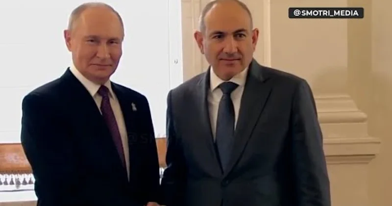 Putin Paşinyanı belə qarşıladı VİDEO
