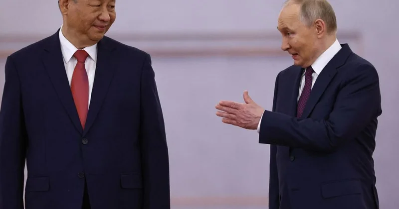 Путин упрашивает, Си подумает