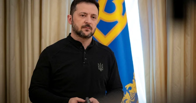 Зеленский: У них идол дед на Красной площади, у нас герои видео