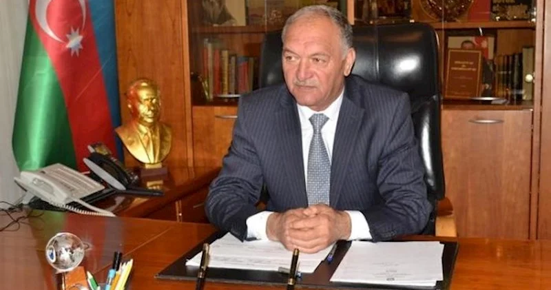 Mərhum başçı 14 il əvvəl oğlunun obyektinə icazə vermişdi Reyesterə indi daxil edilib