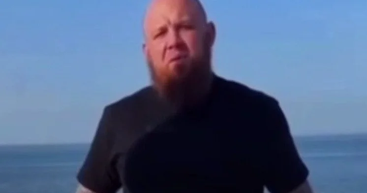 MMA döyüşçüsü Nikolay Savilov İslamı qəbul etdiyini açıqladı...