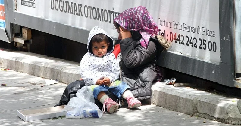Elə dilənçilər var ki, günə 500 600 manat qazanırlar EKSPERT