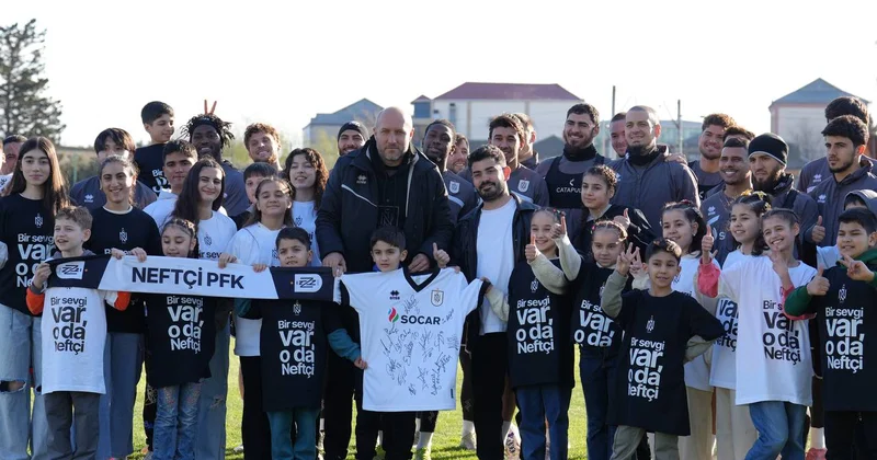 Uşaq evinin sakinləri “Neftçi”nin qonağı oldular