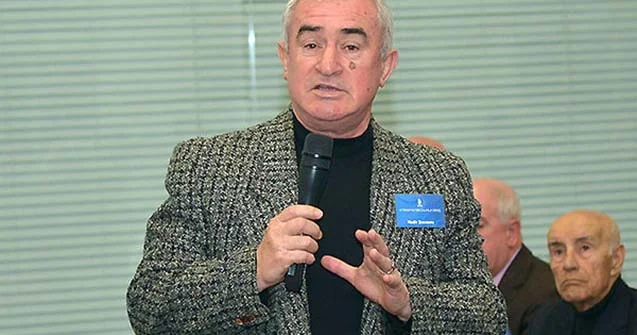 “İstəmirəm ki, “Səbail” də mənim günümə düşsün” Güləli Bağırov otel müdiri ilə əlbəyaxa dalaşıb!