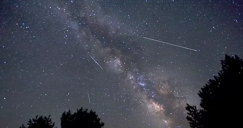 Метеорный поток Лириды озарит ночное небо Баку: Майское космошоу ФОТО