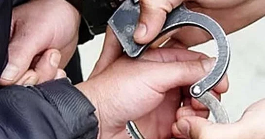 Xudatda keçmiş satıcı işlədiyi mağazanı taladı