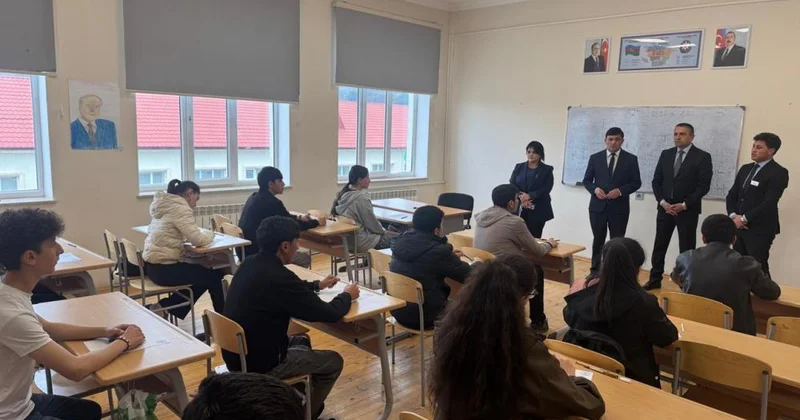 Gədəbəydə məktəblilər arasında inşa yazı müsabiqəsi keçirildi
