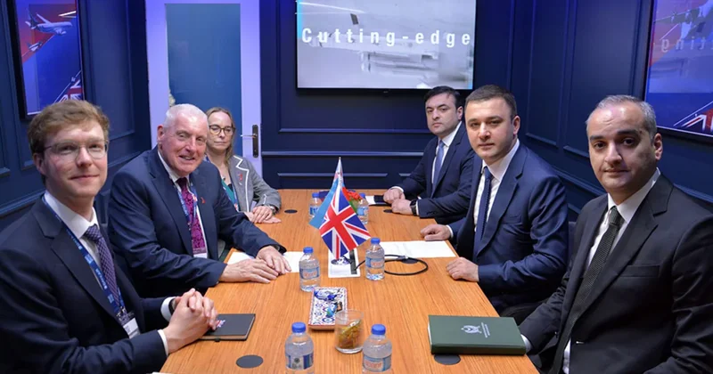 Азербайджанская делегация провела переговоры с международными оборонными компаниями в Турции Minval Politika