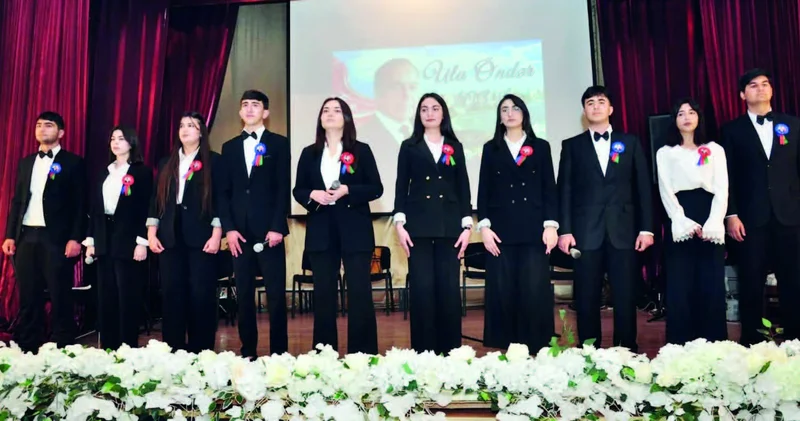 Xalqın sevgisində yaşayan lider