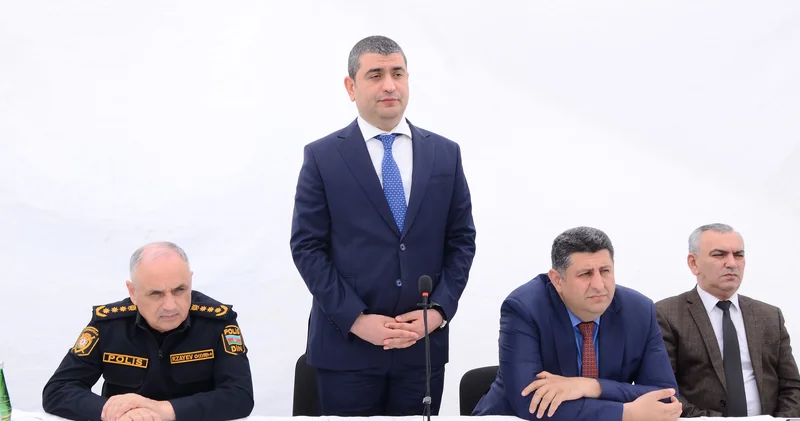 İcra başçısı Çöl Qubalı kənd sakinləri ilə görüşdü Fotolar
