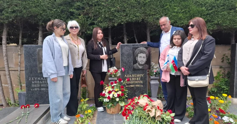 Почтена память Национального героя Альберта Агарунова