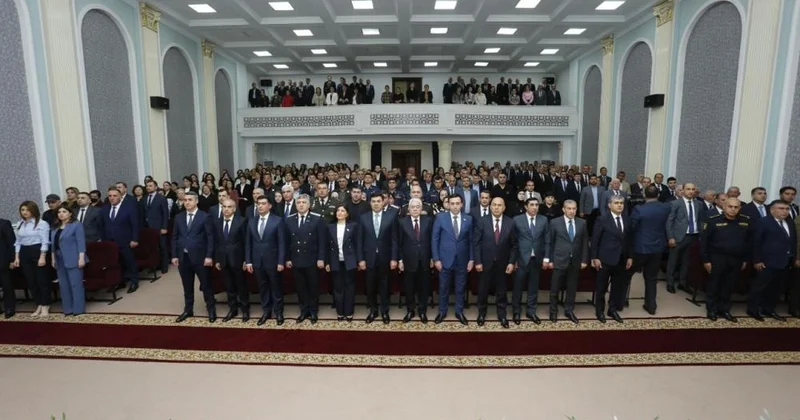 Milli Məclisin deputatı Ağalar Vəliyev Xaçmaz rayonunda Ulu Öndər Heydər Əliyevin anadan olmasının 103 cü ildönümünə həsr olunan konfransda iştirak edib