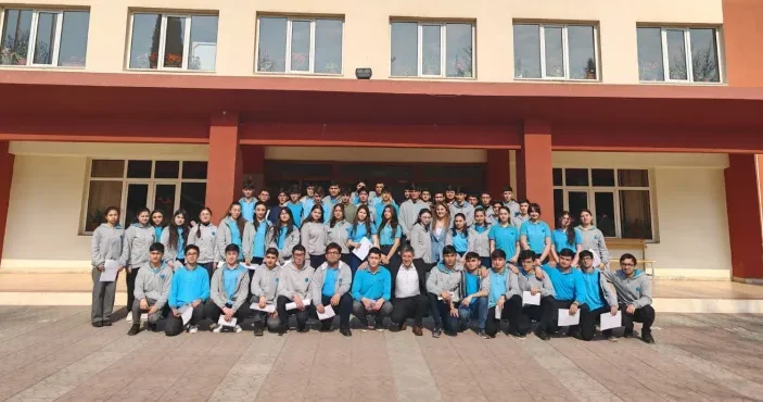 Bu lisey medal sayına görə ölkə üçüncüsü OLDU