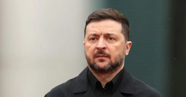 Зеленский официально разрешил проведение парада в Москве 9 мая