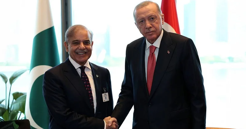 Ərdoğan Şəriflə regional məsələlərdən danışdı