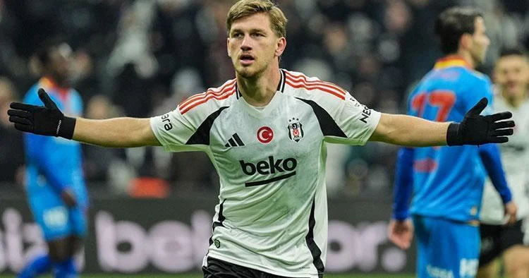 Beşiktaş bu futbolçuya görə təklifi geri çevirdi