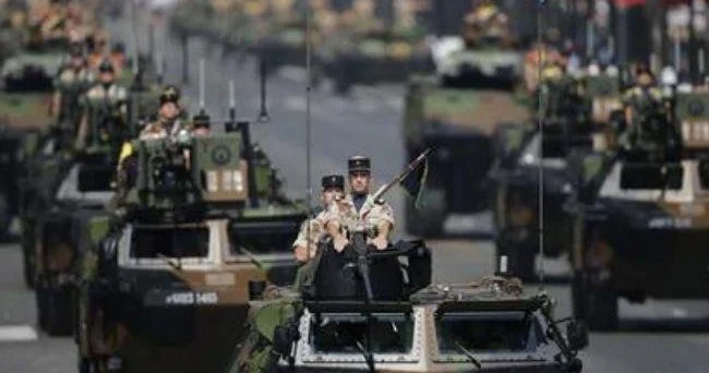 Fransa müharibəyə girməyə hazırlaşır Filippot
