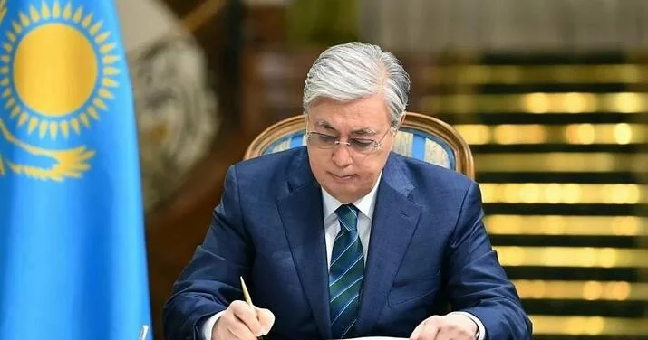 Qazaxıstanın müdafiə və nəqliyyat nazirləri vəzifədən azad edildilər