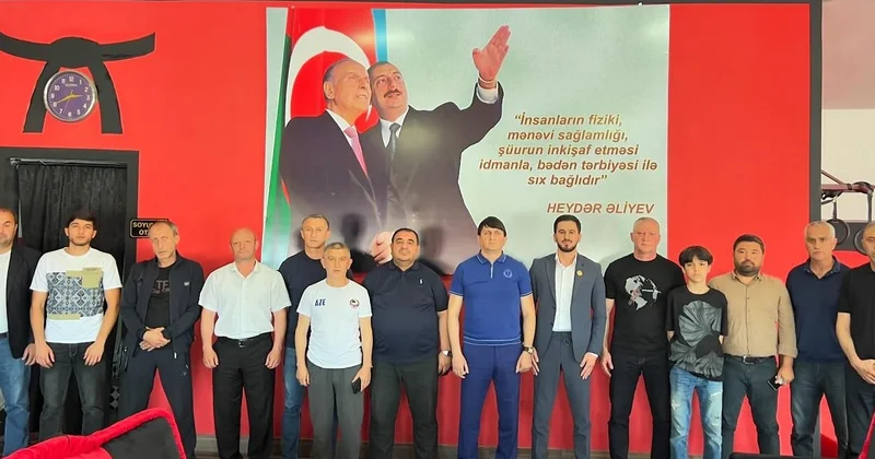 Karate federasiyası Gəncədə məşqçilərlə görüş keçirib
