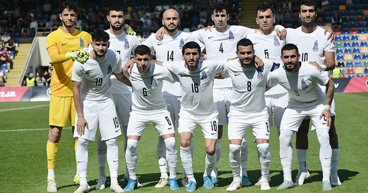 Azərbaycan millisi Latviyanı rahat məğlub edə bilərdi, sadəcə futbolçularımızda alınmır