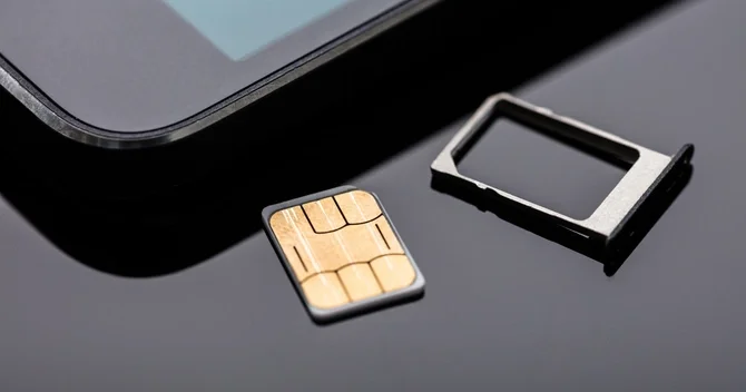 Maşın qiymətinə olan telefon nömrələri satışa çıxarıldı SİYAHI