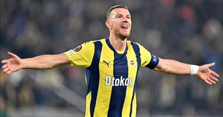 Fənərbaxça dan ayrılan hücumçu İtaliyaya qayıda bilər
