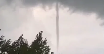 На Москву надвигаются смерчи ВИДЕО