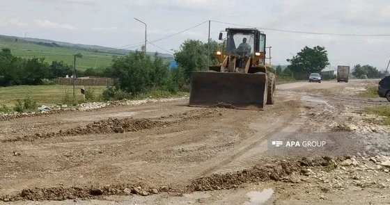 Проливные дожди в Гёранбое осложнили ситуацию на дорогах
