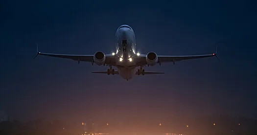 Göyərtəsində bomba olan təyyarə təhlükəsiz şəkildə Küveytə enib...