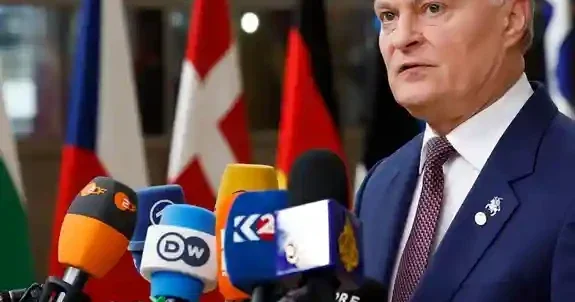 Науседа призвал максимально расширить санкции против РФ