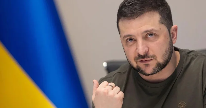 Zelenski: Putin Sovet İttifaqını bərpa etməyə çalışır