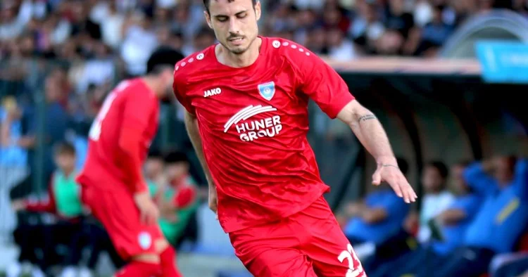 Ərəblər şirnikləndirdi, “Neftçi“ və “Zirə“dən gələn təklifləri də geri çevirdi