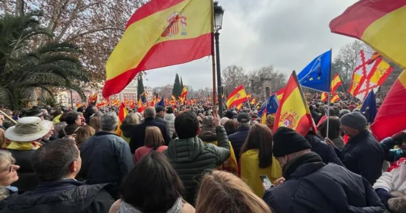 Madriddə hökumət əleyhinə etiraz aksiyası keçirildi