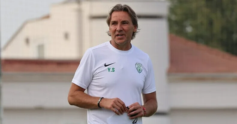 Sergey Yuran bir həftə əvvəl baş məşqçi təyin olunduğu klubdan ayrıldı